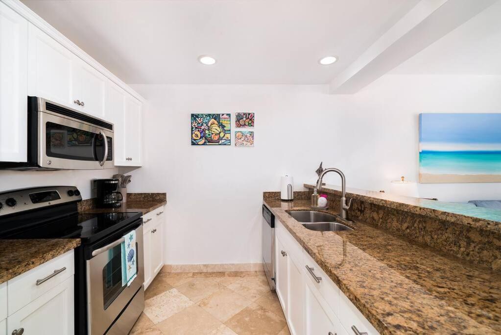 The Cottonwood House - Beach Villa Turtle Cove Extérieur photo